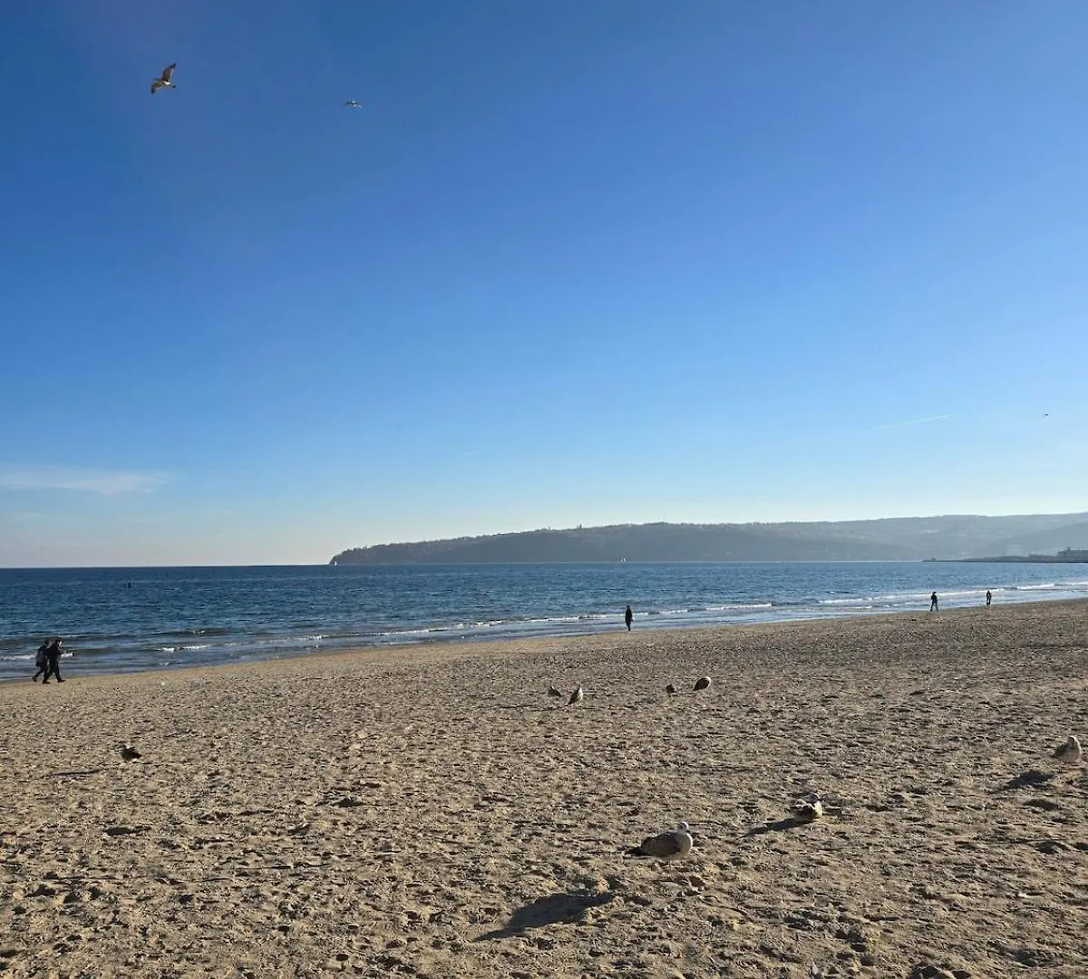 2-Bedroom City Center Sea Garden Apartment Varna Bulgaria
