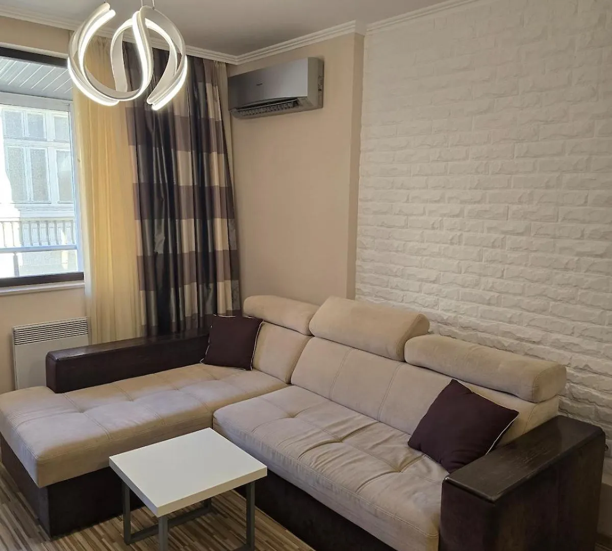 2-Bedroom City Center Sea Garden Apartment Varna
